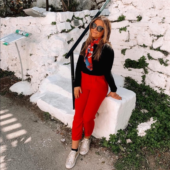 ★ ABOUT ME ★ - Picture 3 of 7